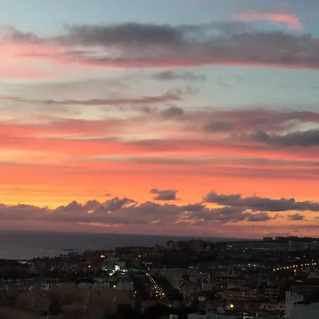 Magnific Americas View * 아데제