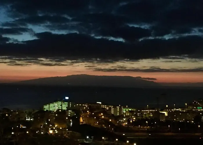 Magnific Americas View 公寓 *